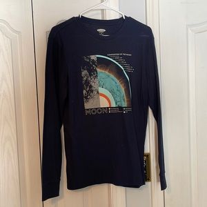 Old Navy composition of the moon long sleeve T-shirt